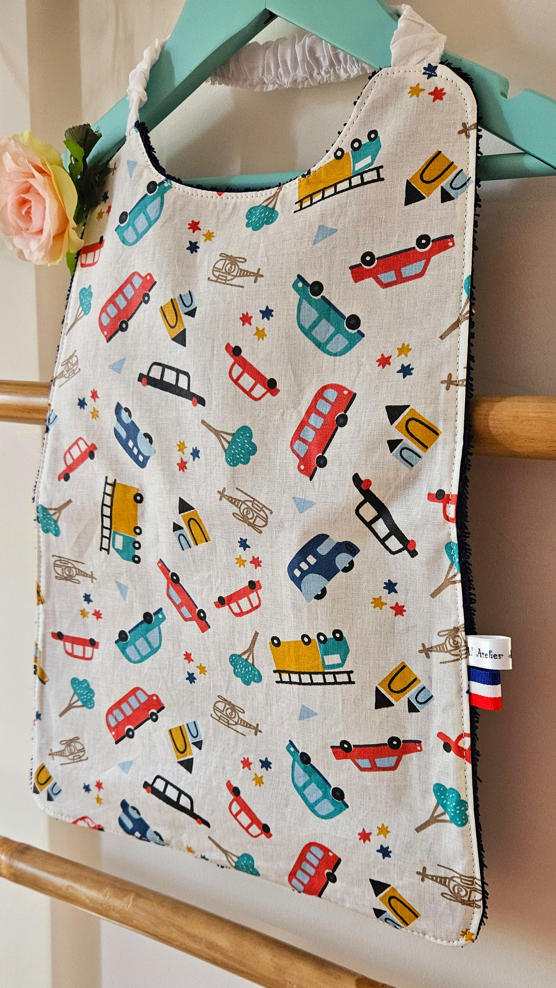 Bavoir maternelle