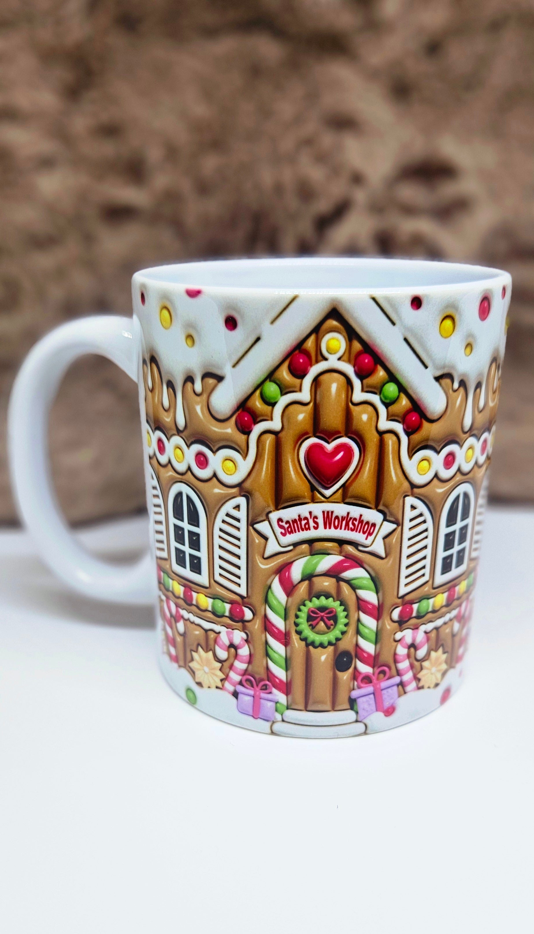 đŹ Mug âSantaâs Workshopâ â Maison Pain dâĂpice (Effet 3D) đ