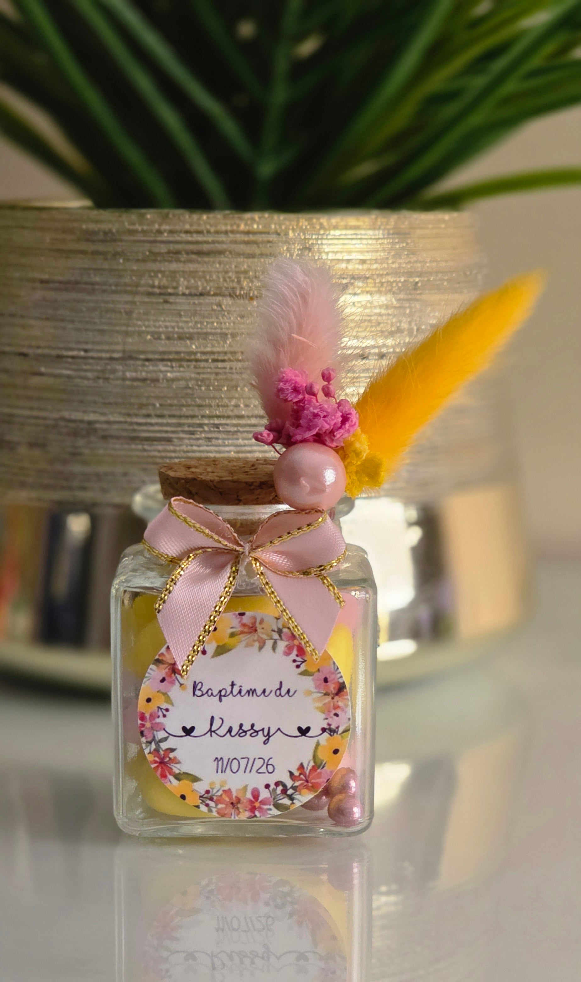 đž Petit contenant Ă dragĂ©es â Bouquet jaune et rose