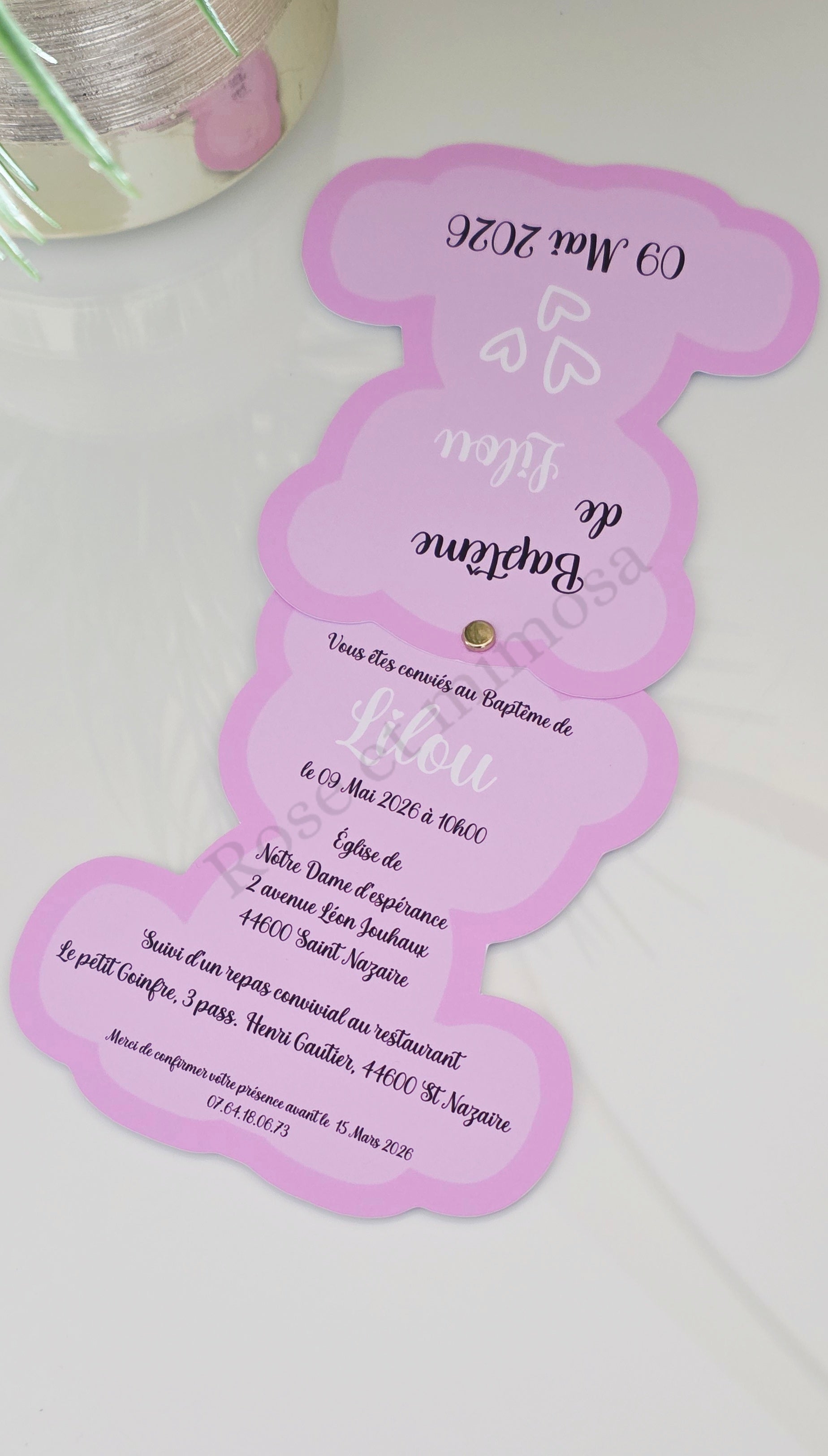✨ Faire-part de baptême en forme d’ourson – 2 pages reliées – 15 cm (H) x 13 cm (L)