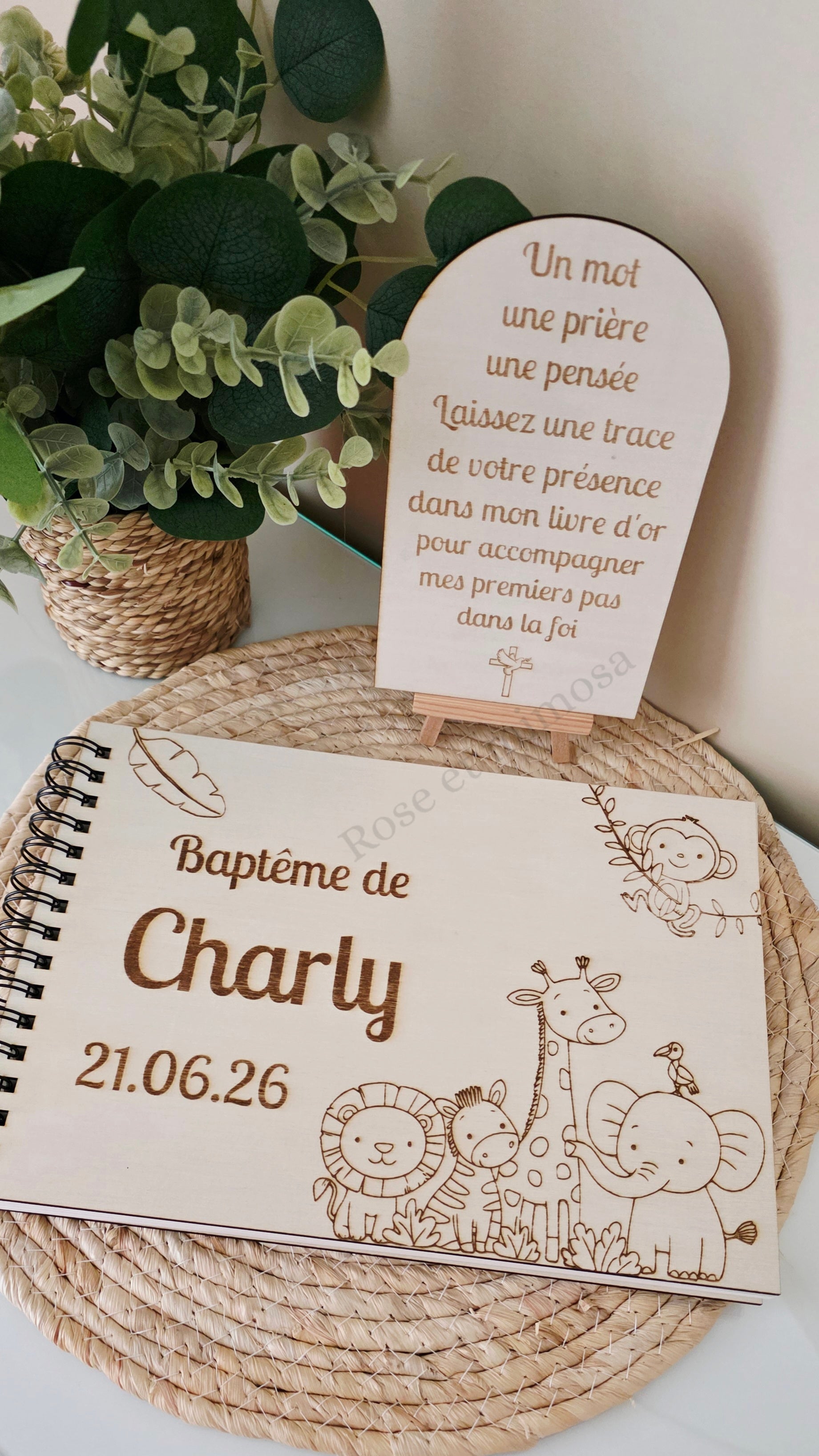 Livre d’or baptême personnalisé animaux savane – Livre d’or baptême bois A4
