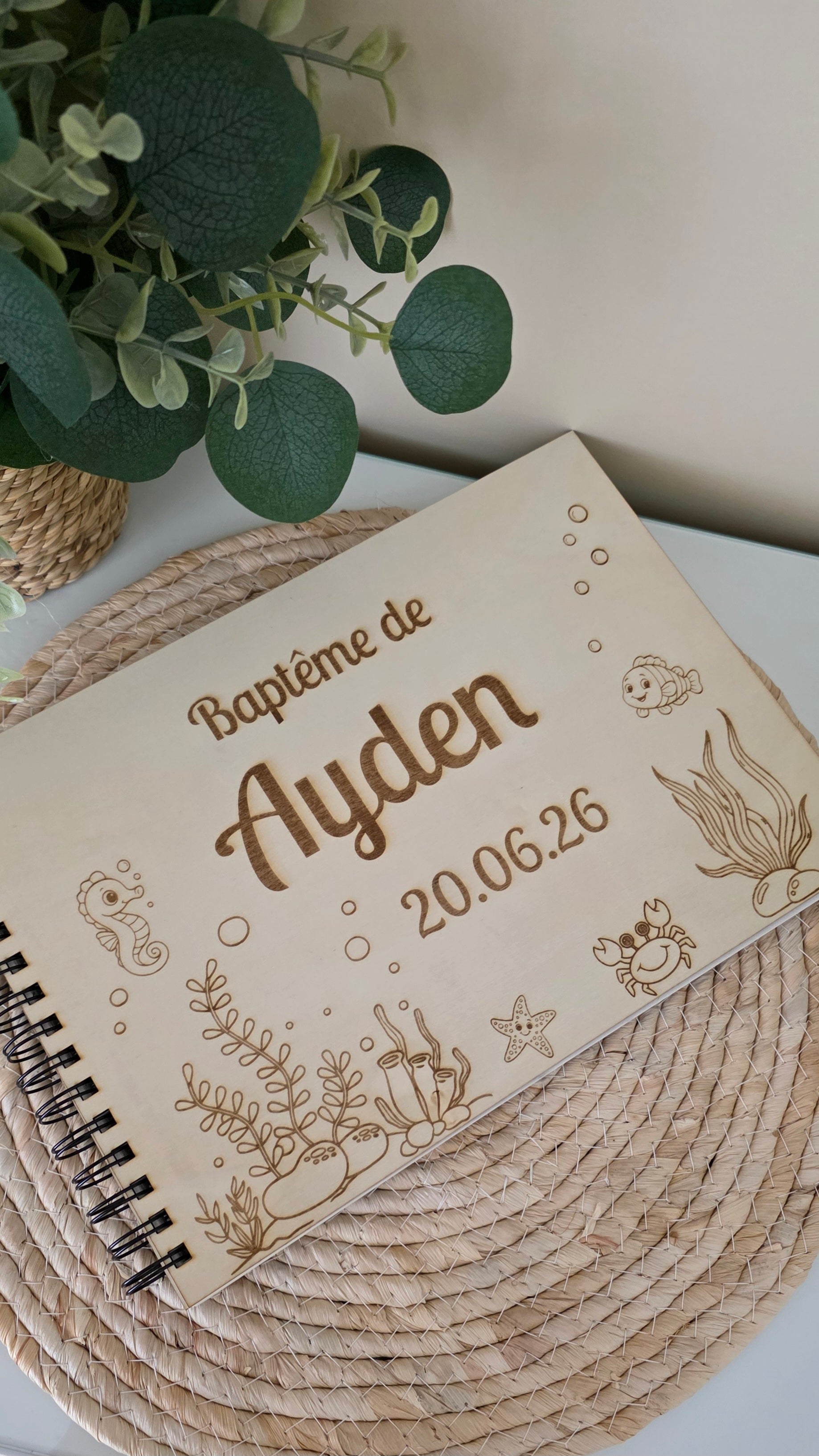 Livre d’or baptême personnalisé thème océan – Livre d’or baptême bois A4 marin