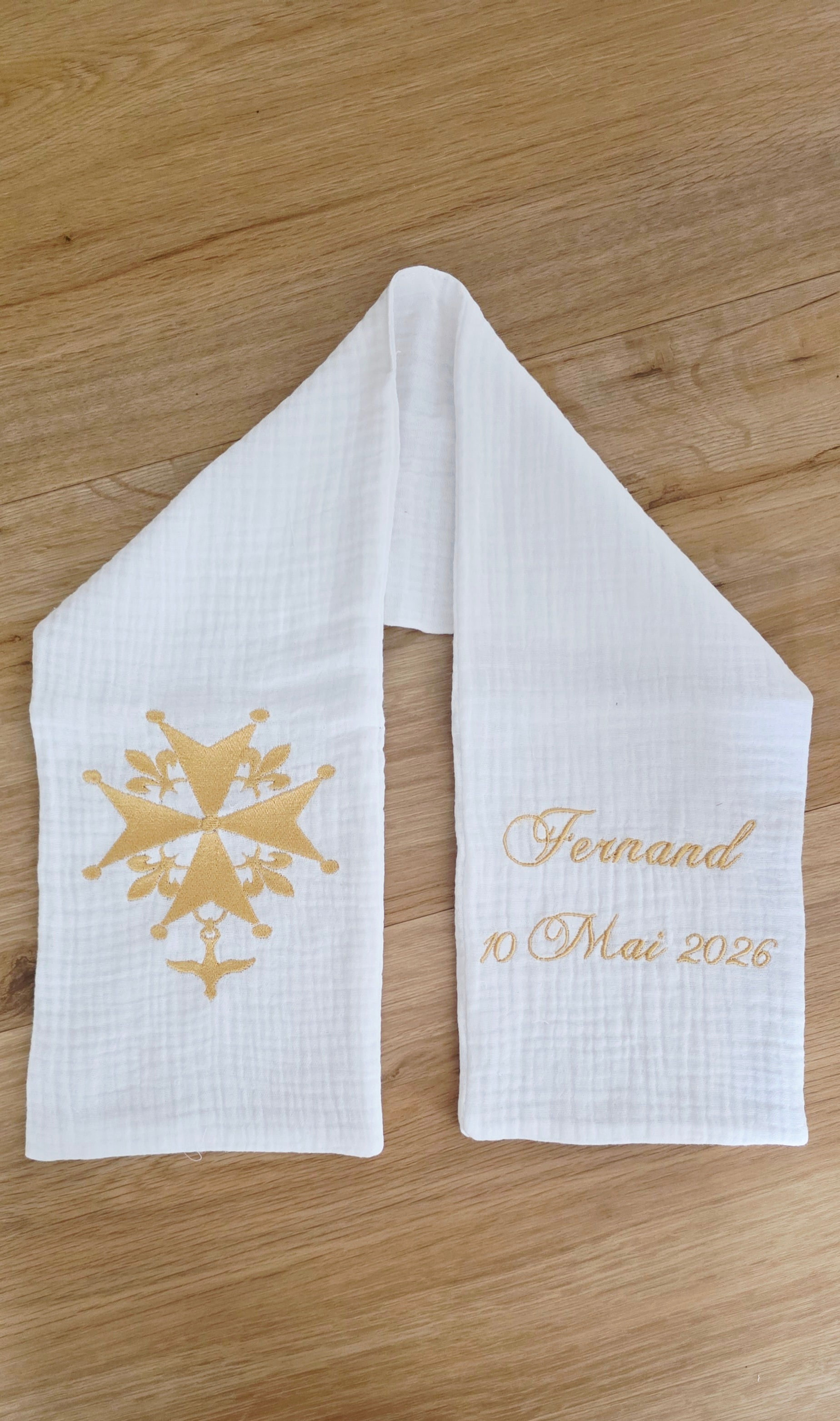 Étole de baptême protestante personnalisée – Croix huguenote dorée ✨