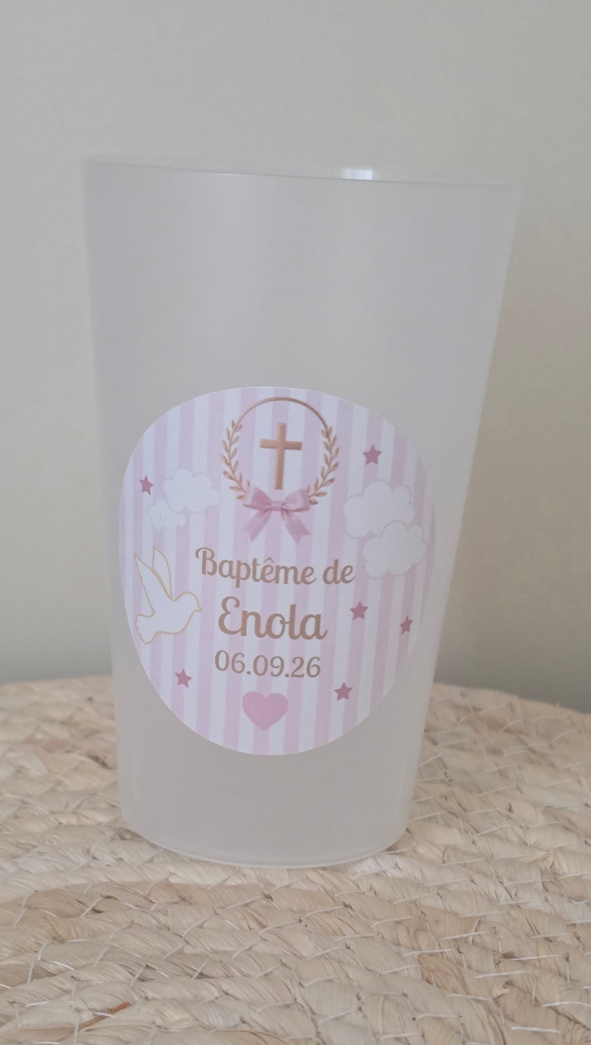 Gobelet personnalisé baptême fille rose et doré – Gobelet givré