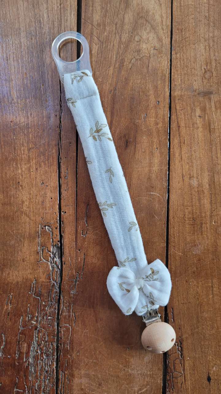 đ Attache tĂ©tine feuillage dorĂ© â Clip bois naturel & nĆud assorti