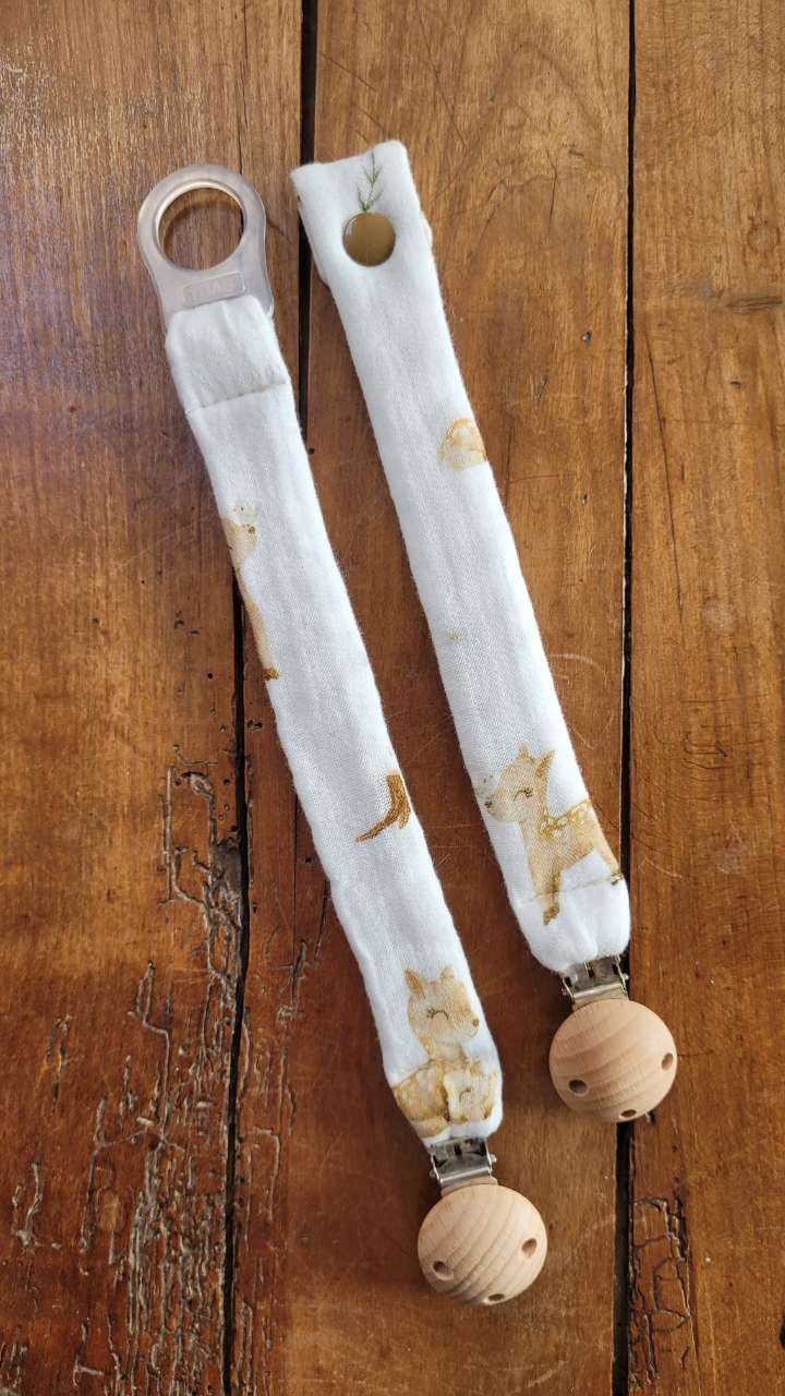đŠ Attache tĂ©tine motif faon â Clip bois naturel