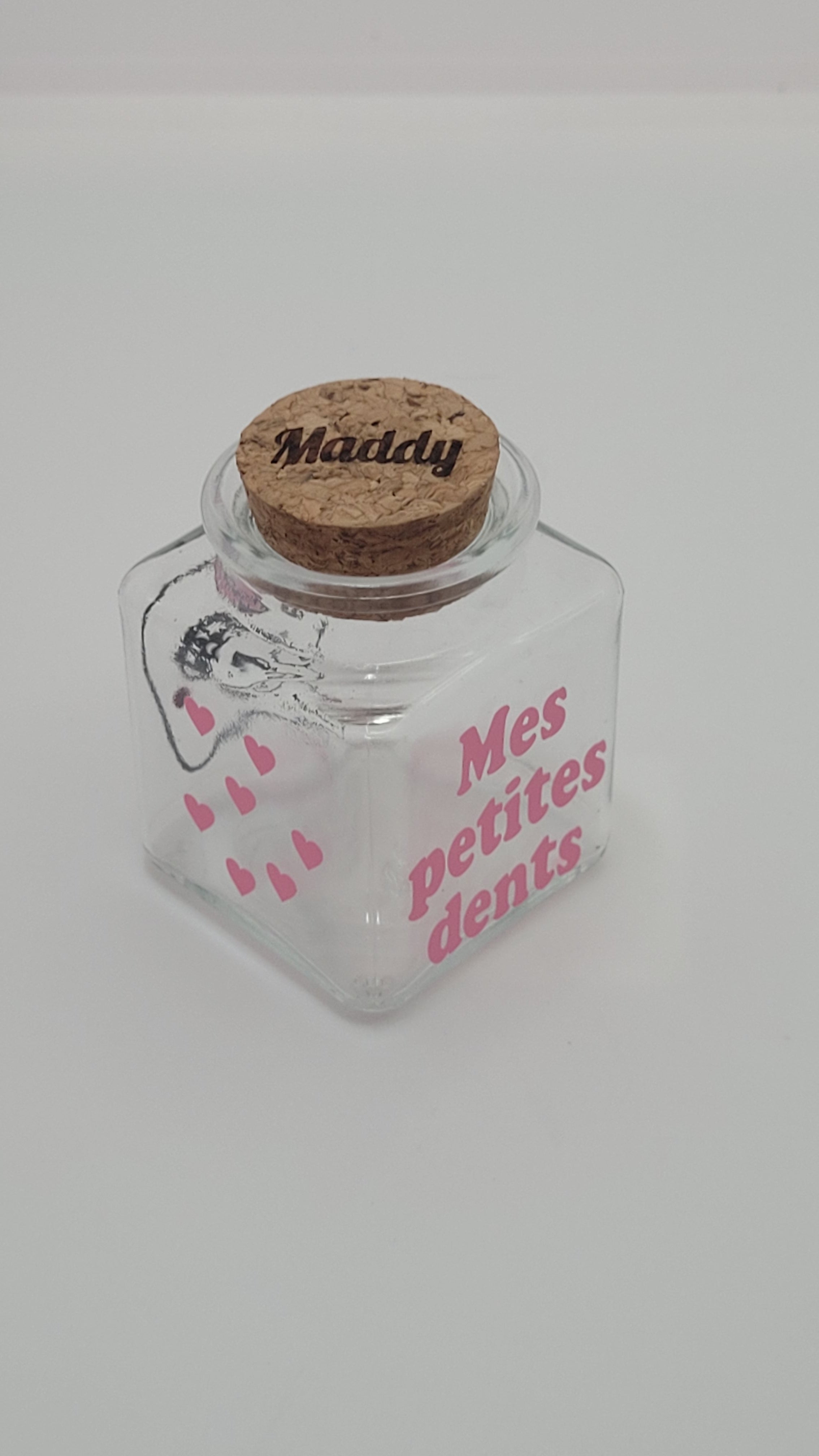 Pot à dent de lait