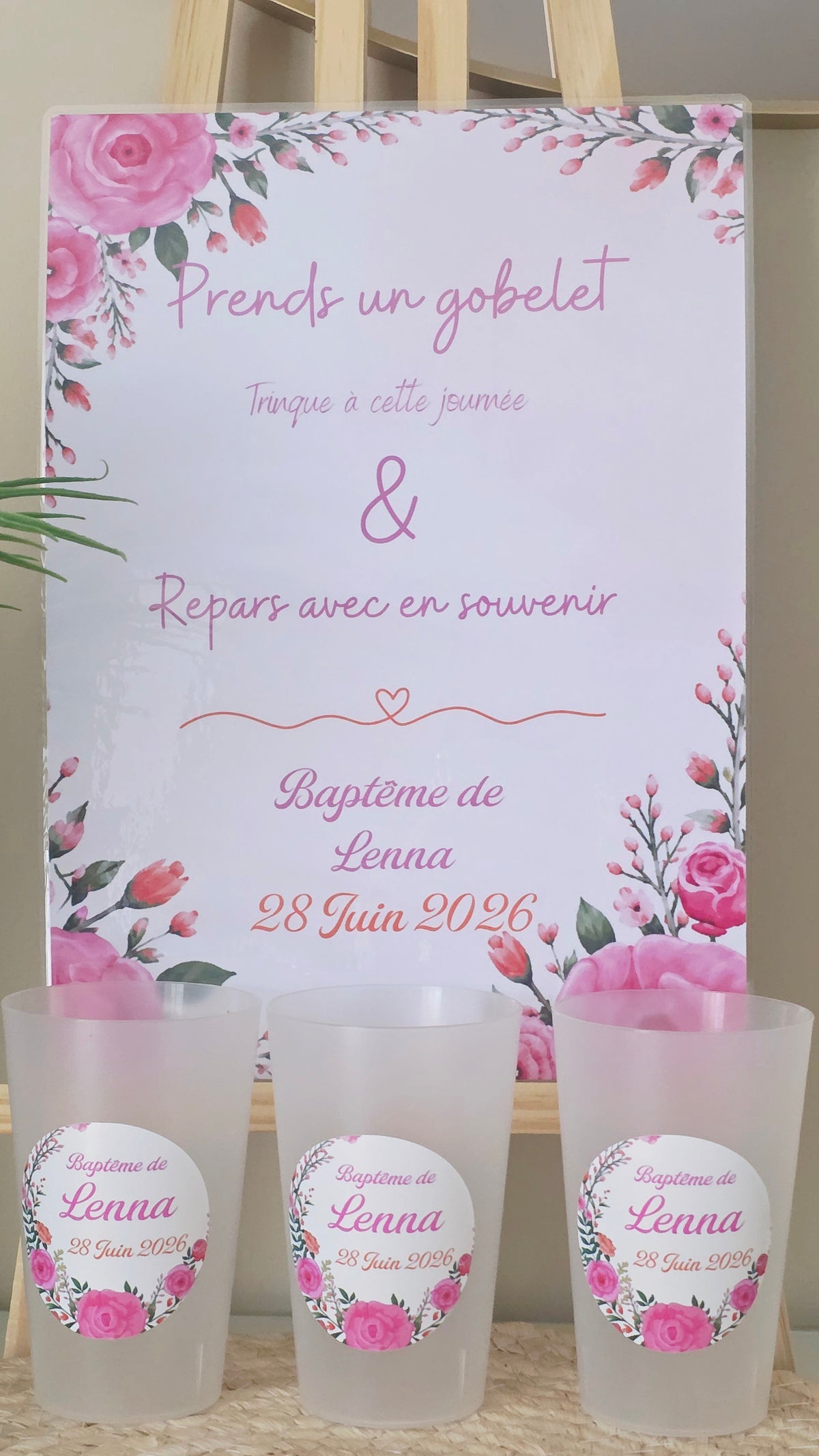 Gobelet baptême personnalisé floral rose – Gobelet ivoire réutilisable avec prénom