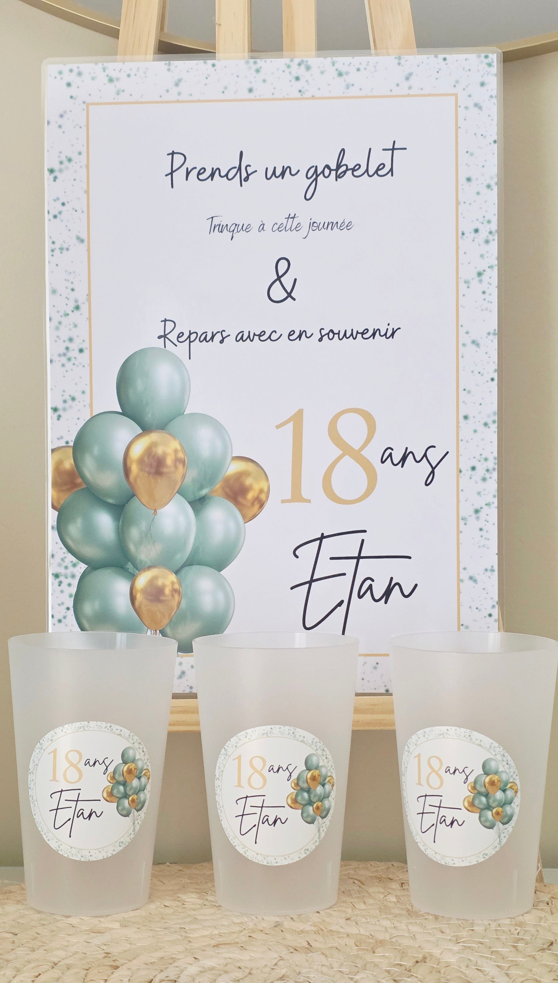 đ Gobelet anniversaire personnalisĂ© â 18 ans vert & or