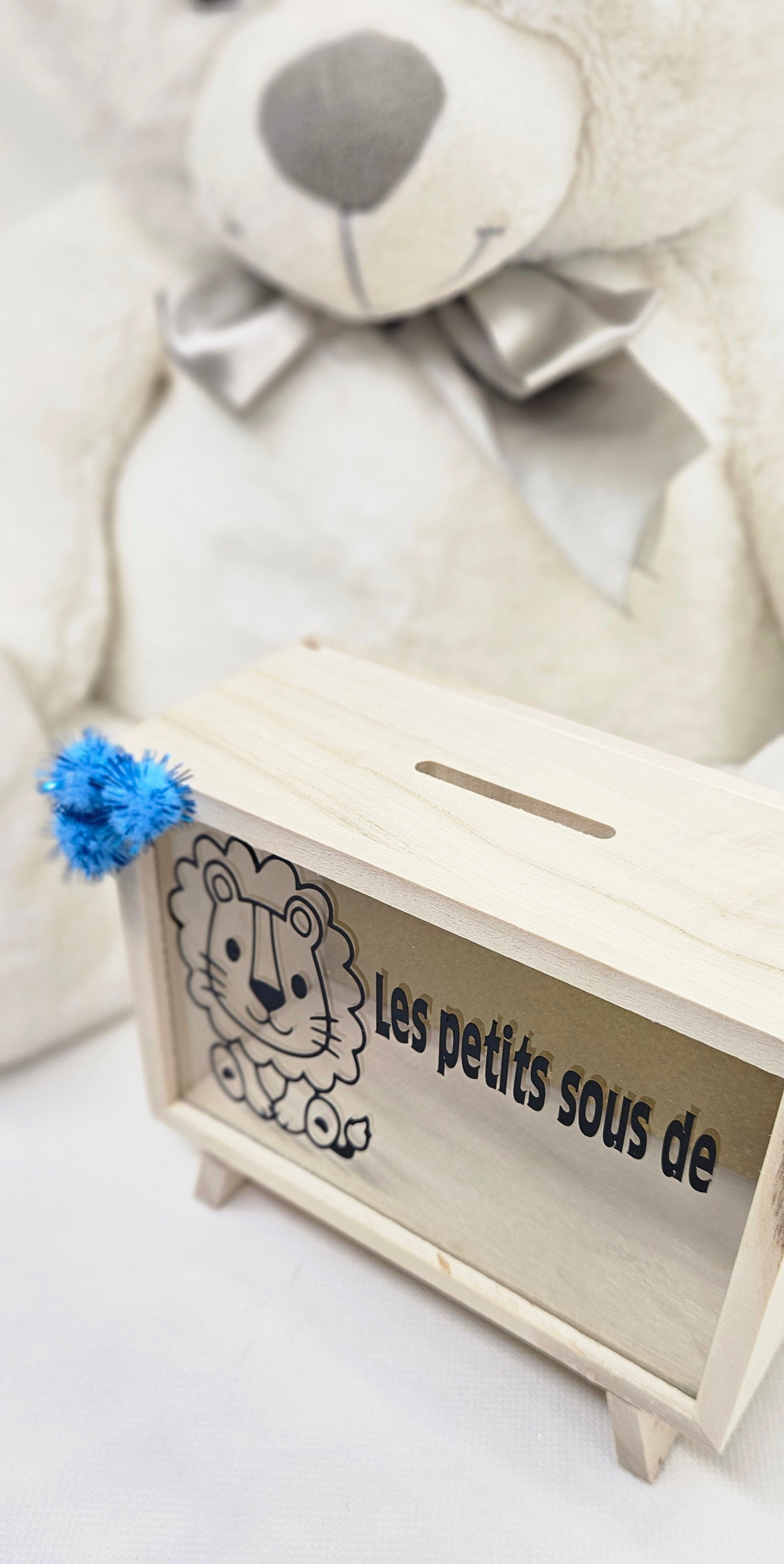 Tirelire bébé lion