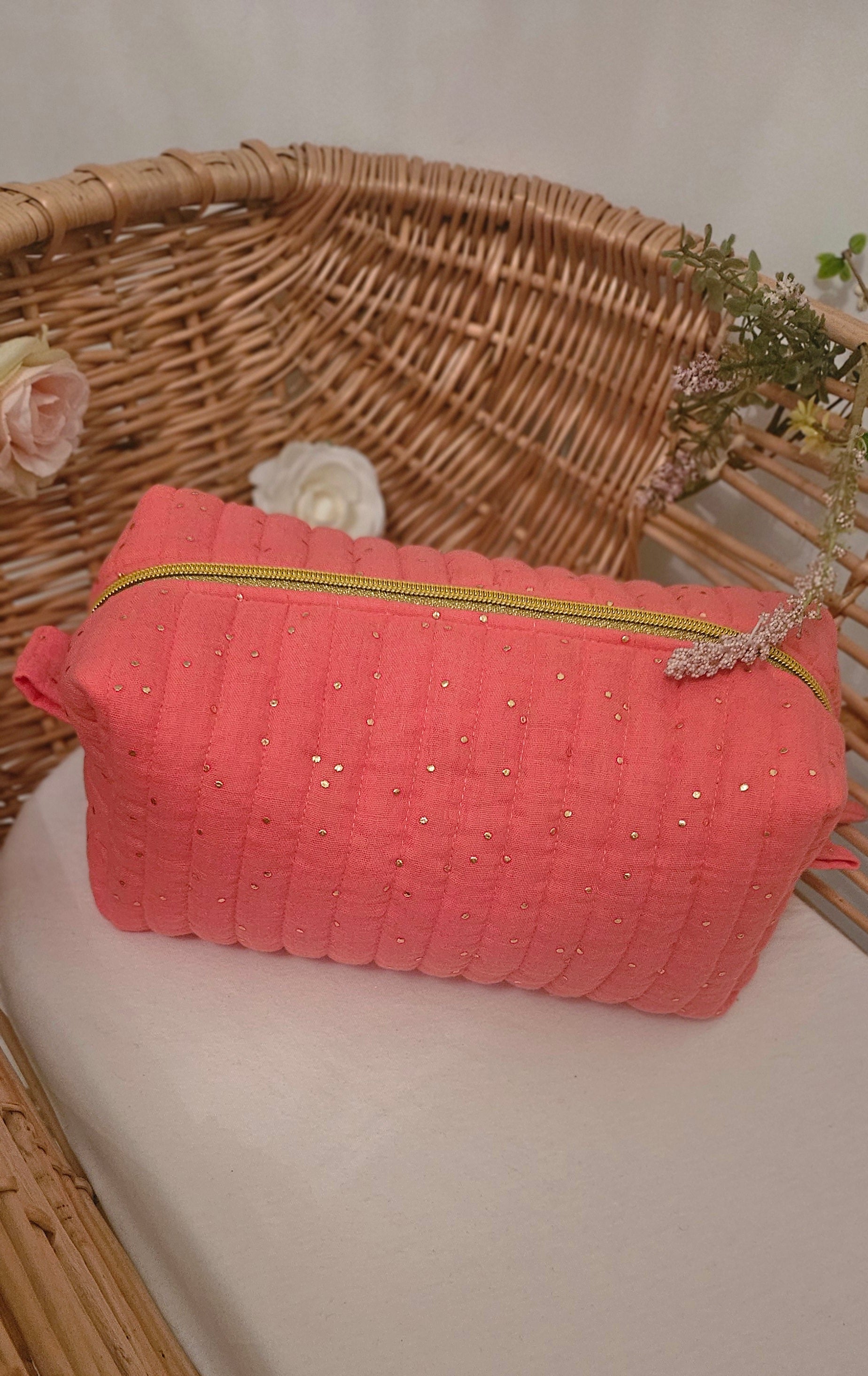 Trousse matelassée couleur Corail