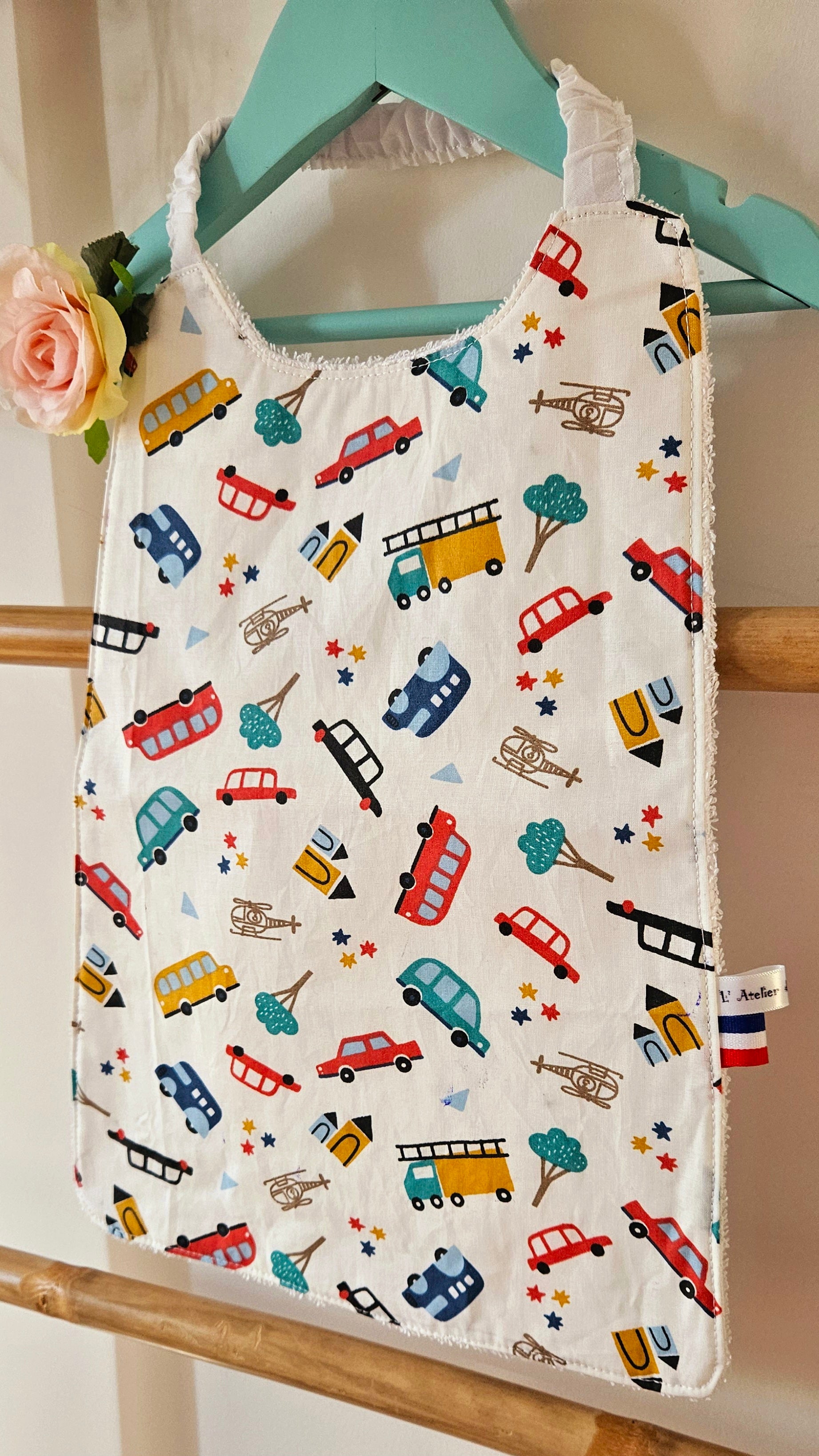 Bavoir maternelle