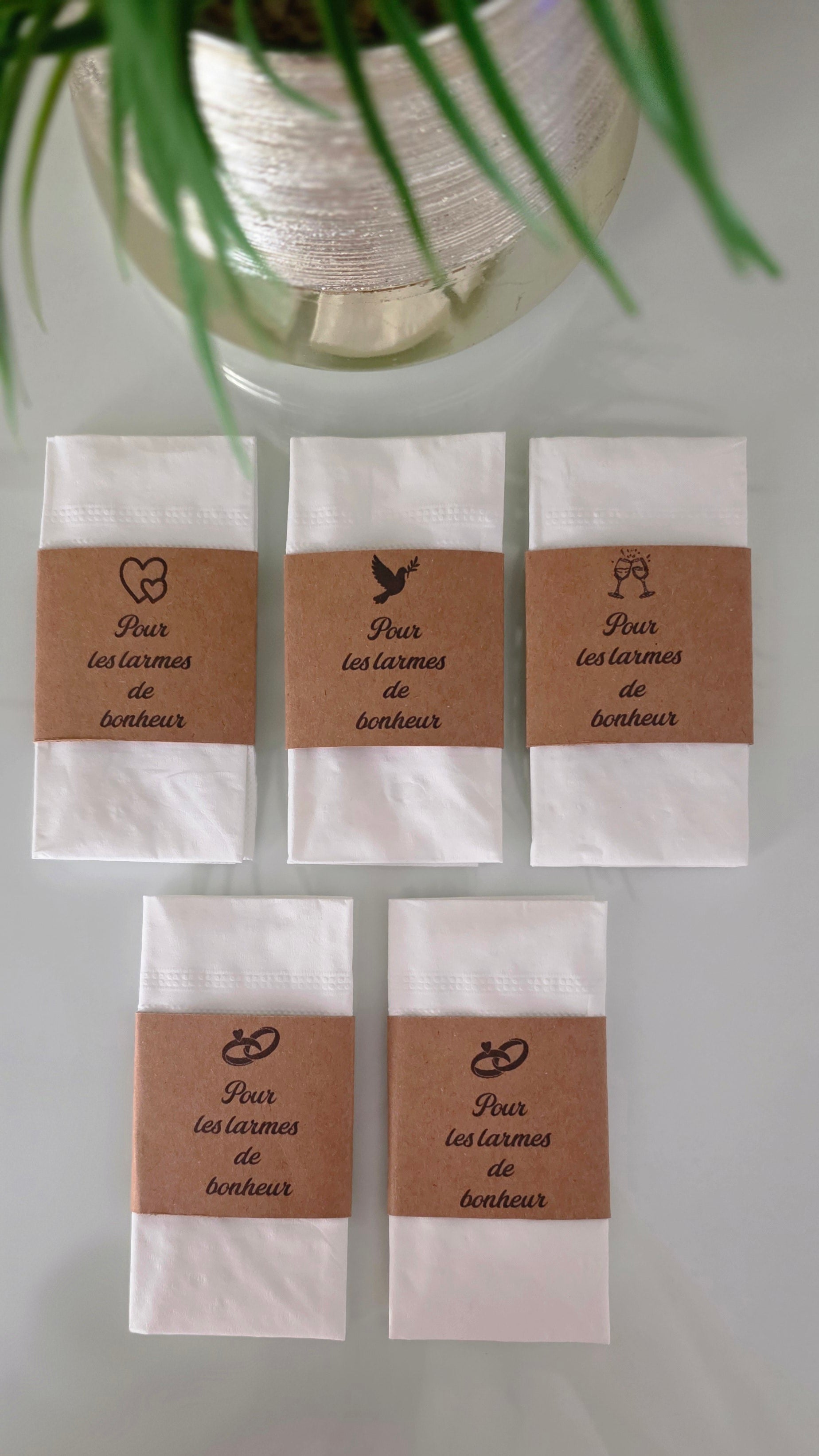 Mouchoirs “Pour les larmes de bonheur” – Cadeau invités mariage & cérémonie LOT DE 5