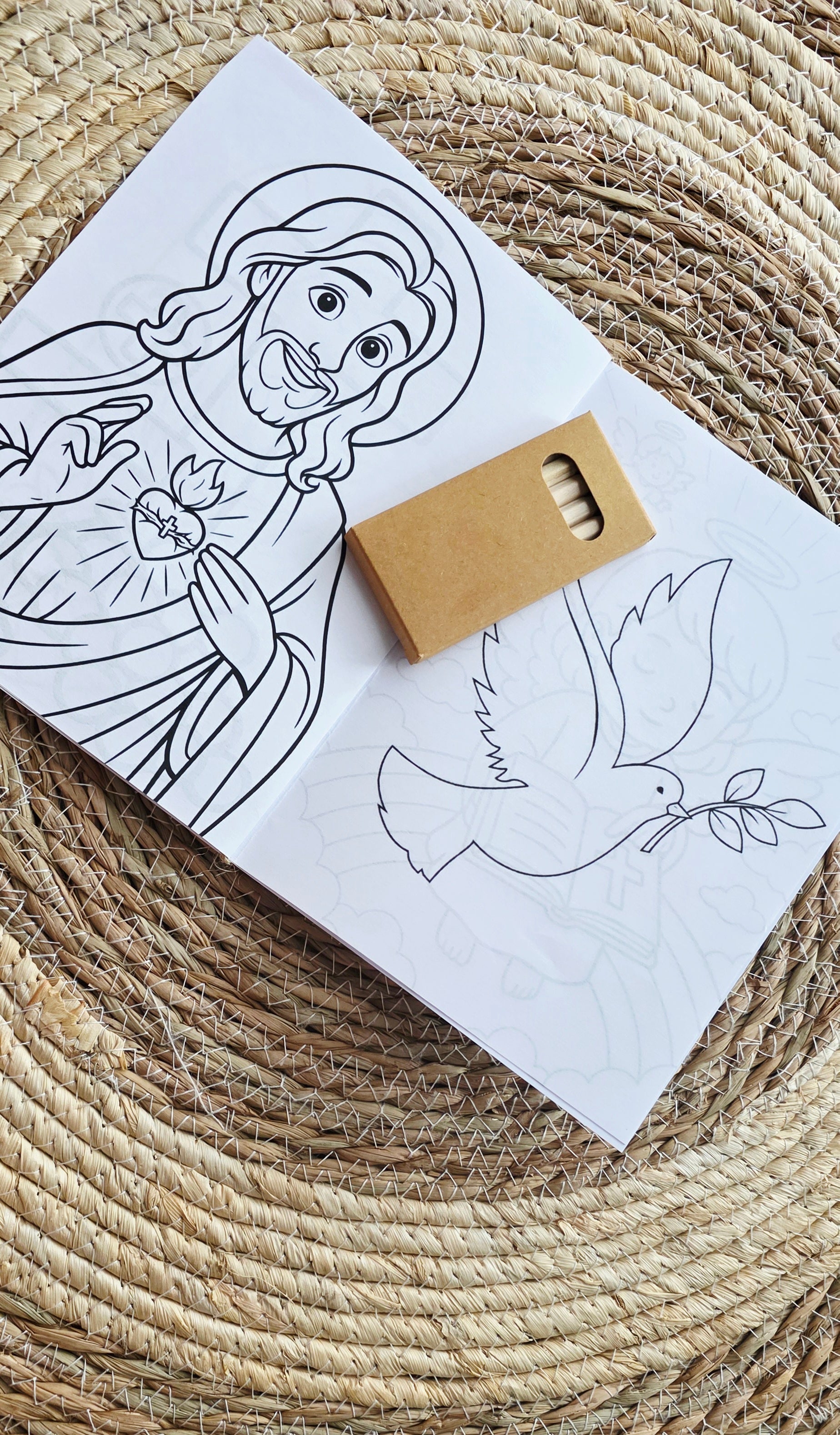 Livret de coloriage personnalisé enfant – Mariage ou Baptême avec crayons