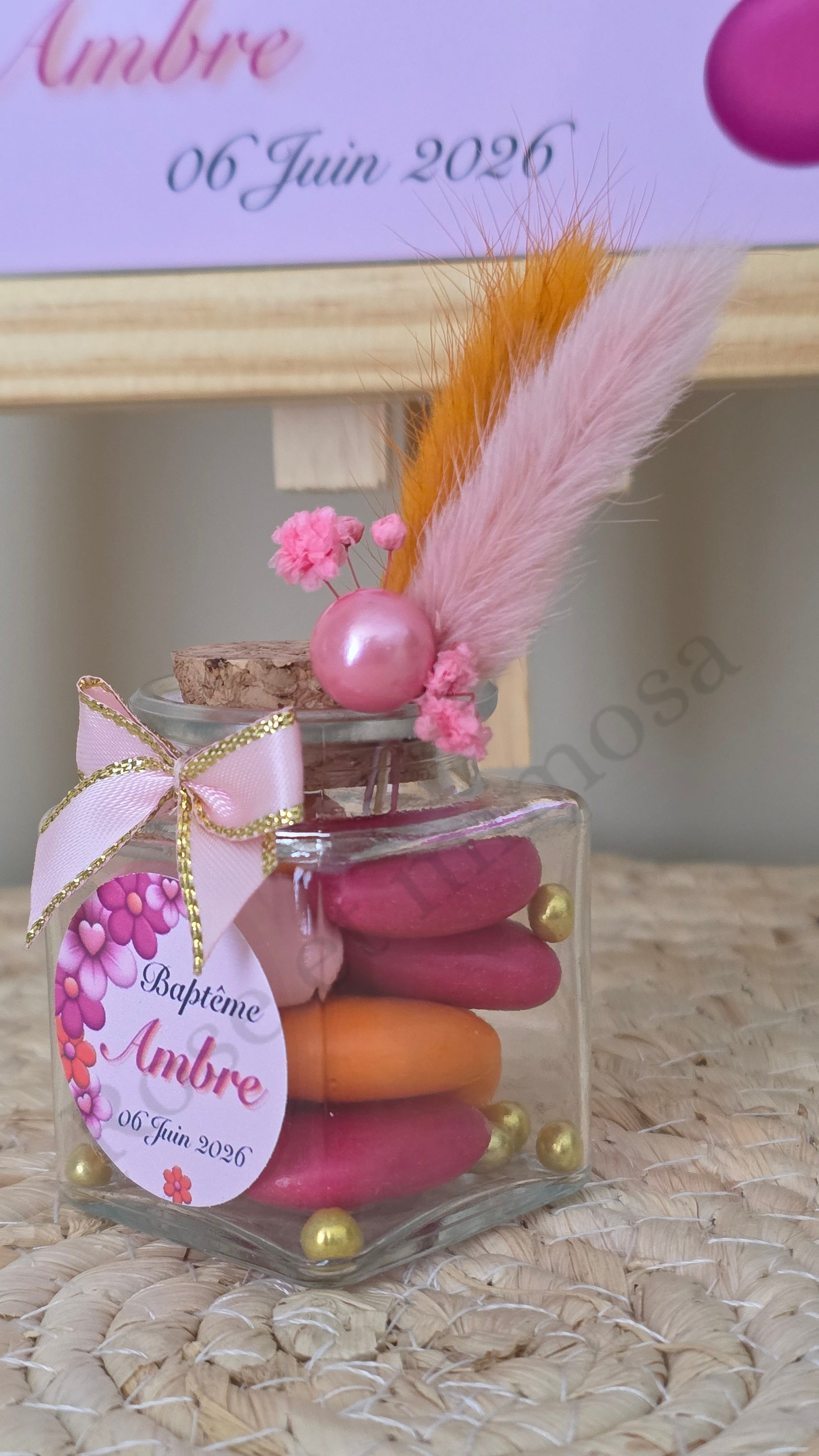 Contenant à dragées fleurs colorées – Petit pot en verre personnalisé rose et orange