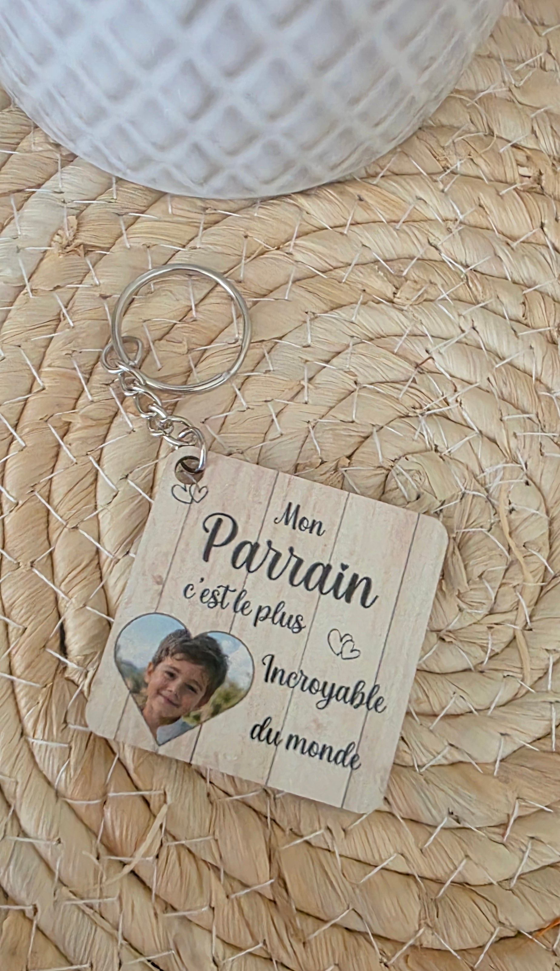 Porte-clé photo personnalisé en bois 🩵 | Cadeau parrain, tonton, papa…