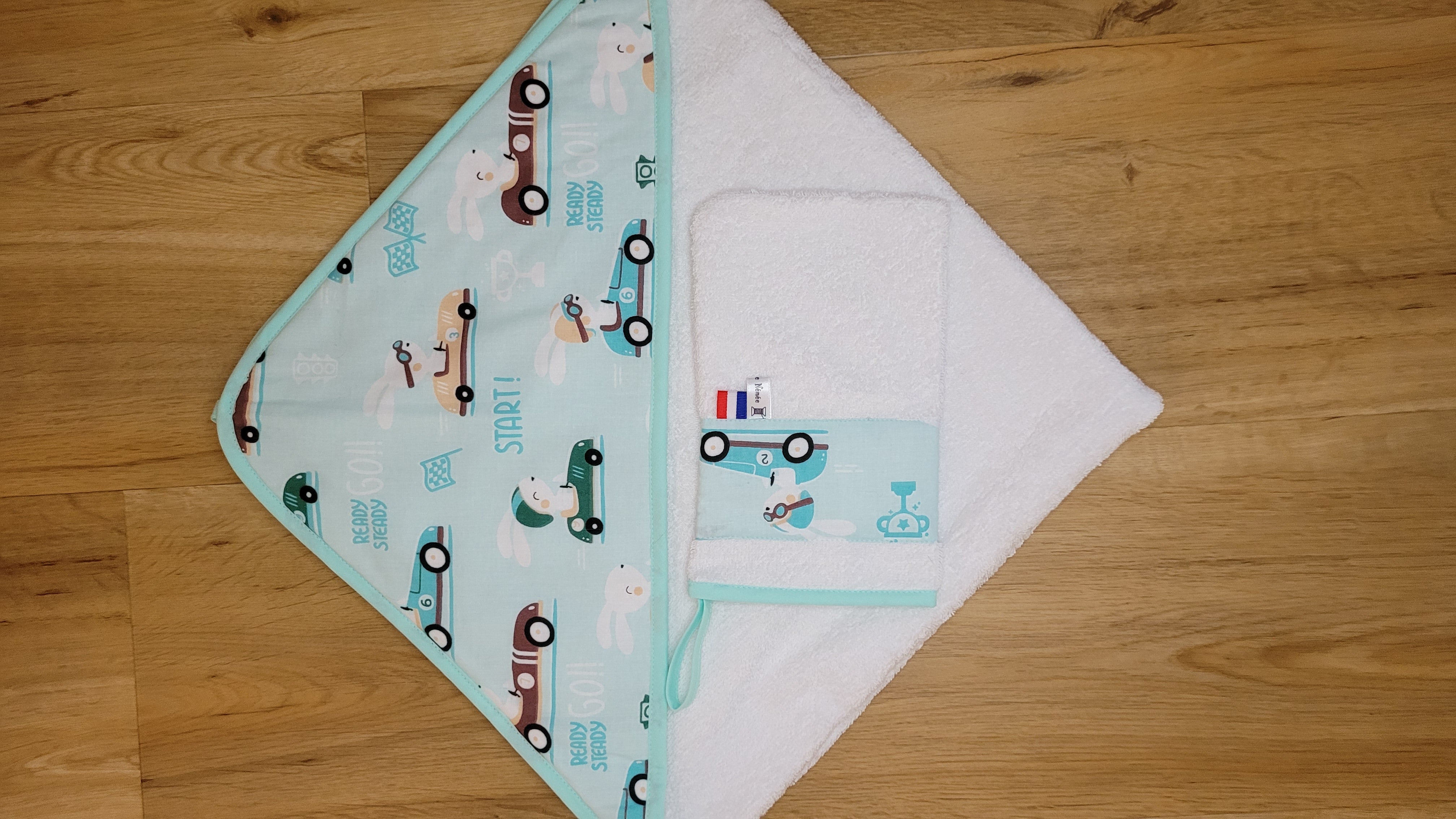 Cape de bain et son gant