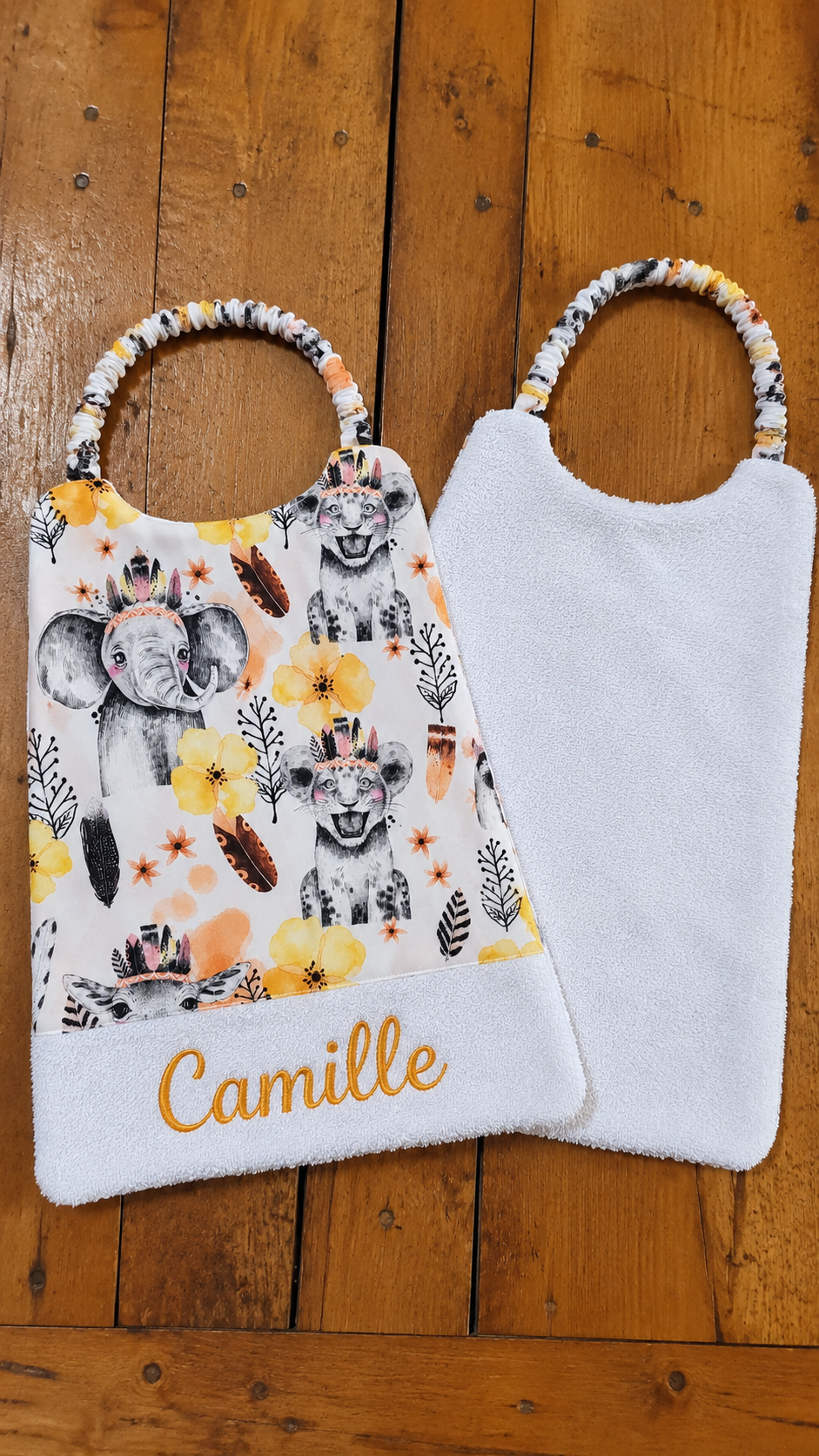 Serviette maternelle