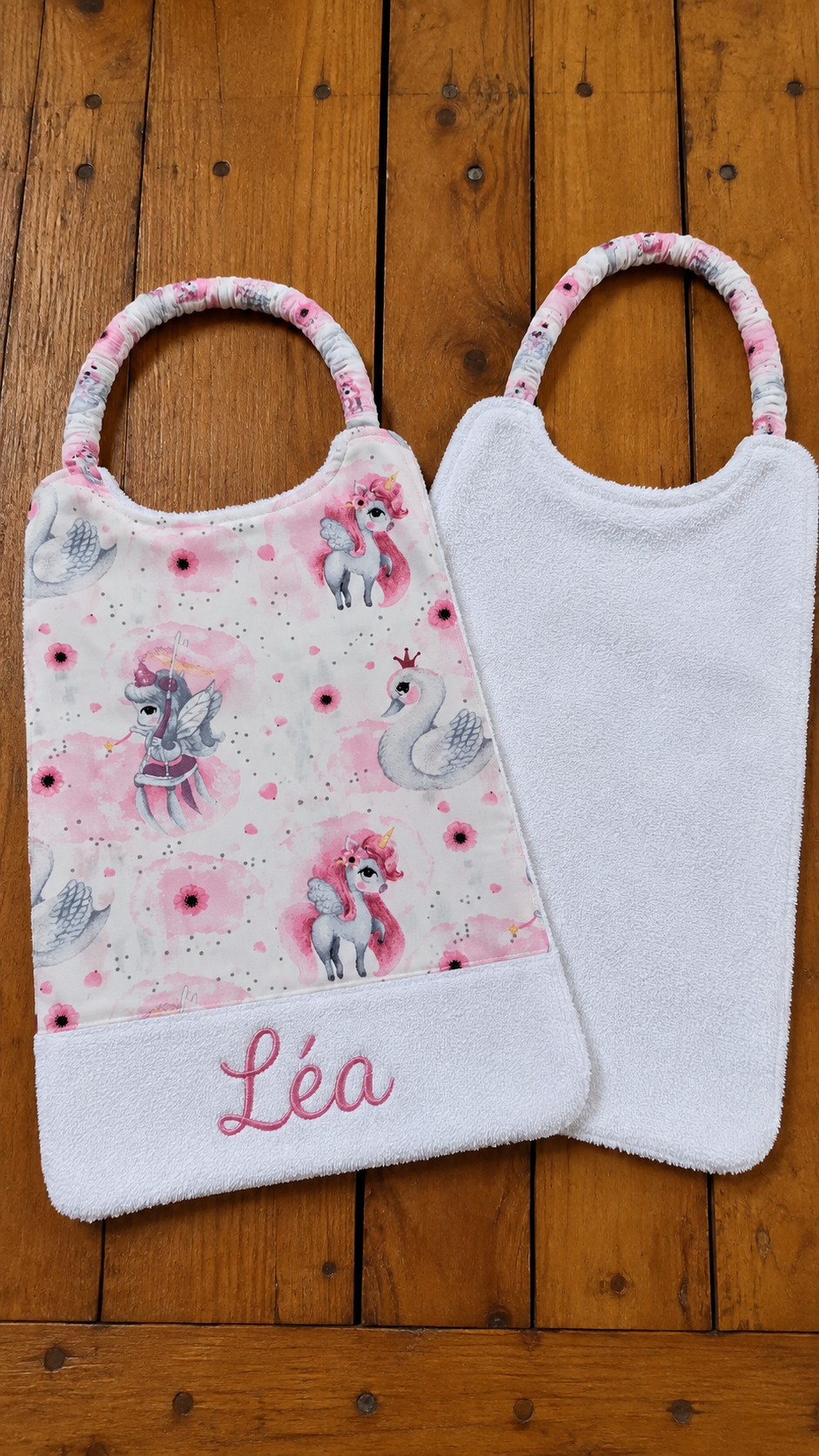 Serviette maternelle