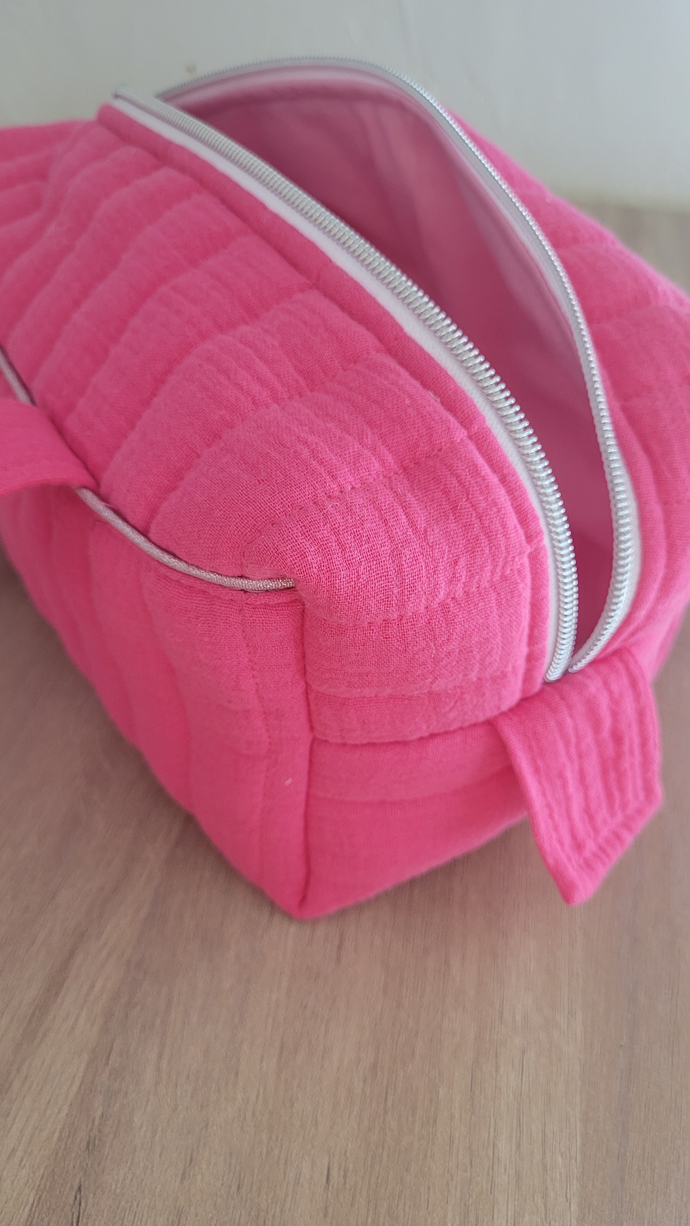 Trousse matelassé avec anse